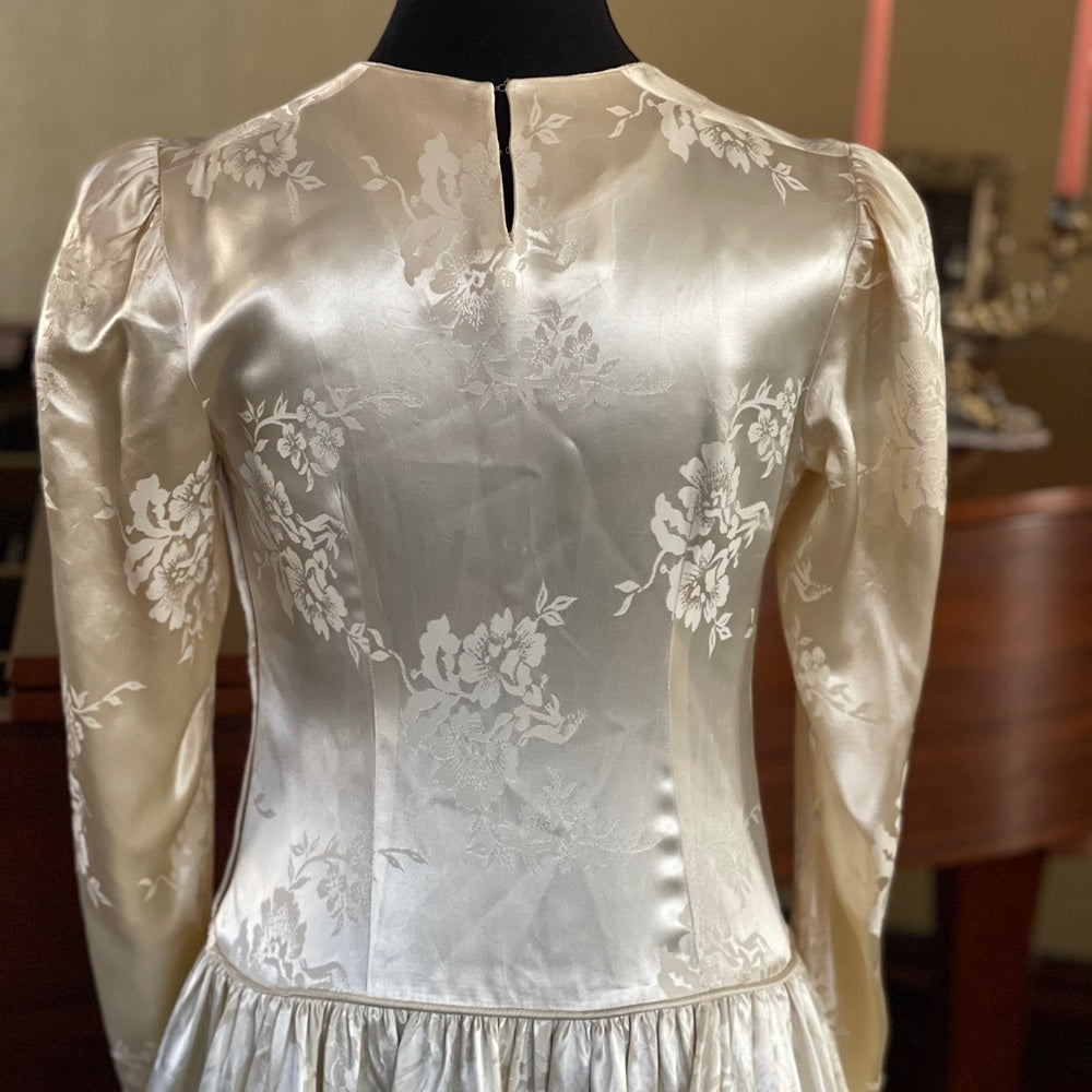 1940’s gown