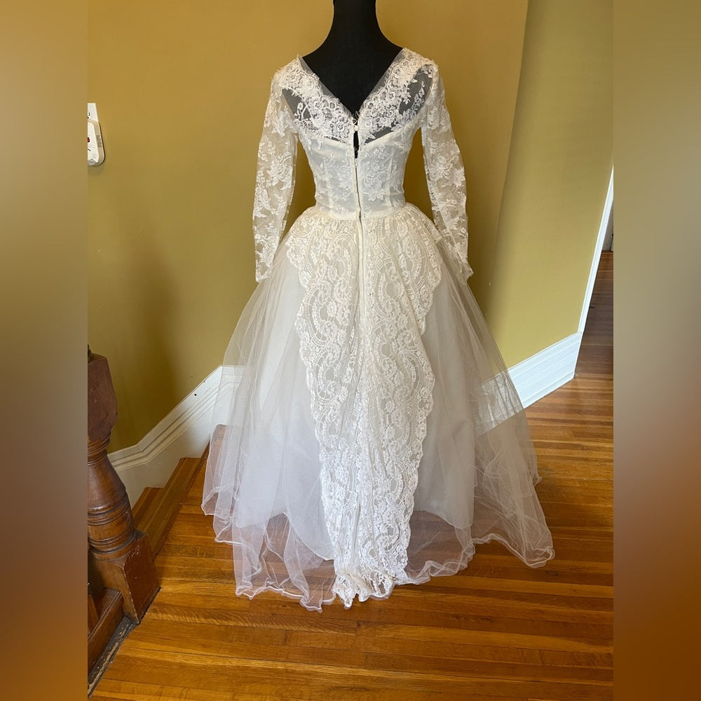 1950’s wedding gown