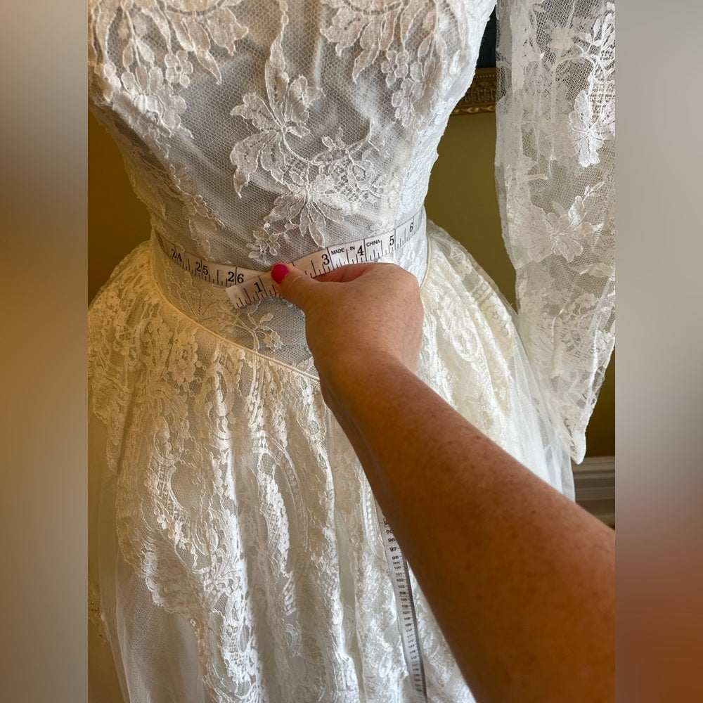 1950’s wedding gown