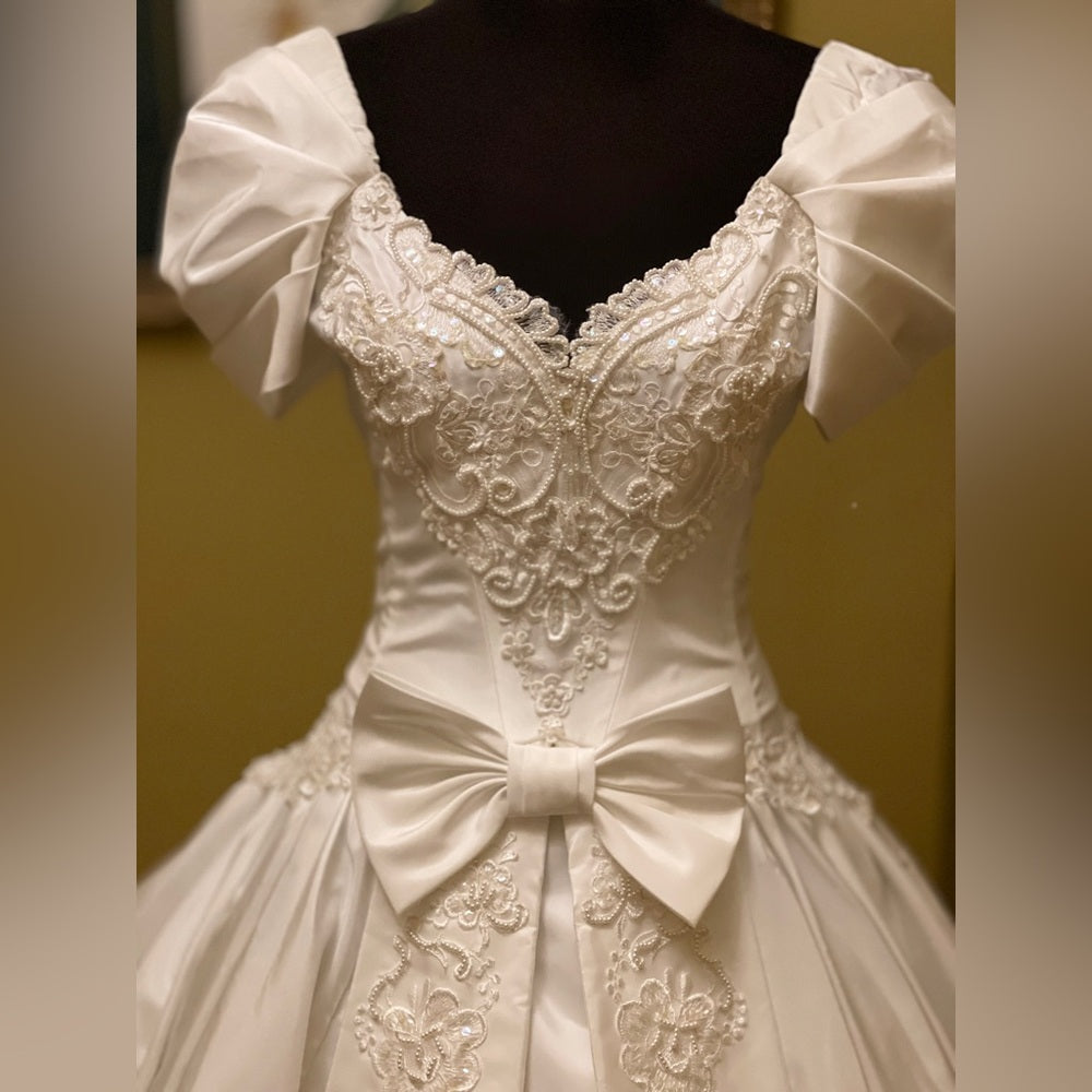 Wedding dress