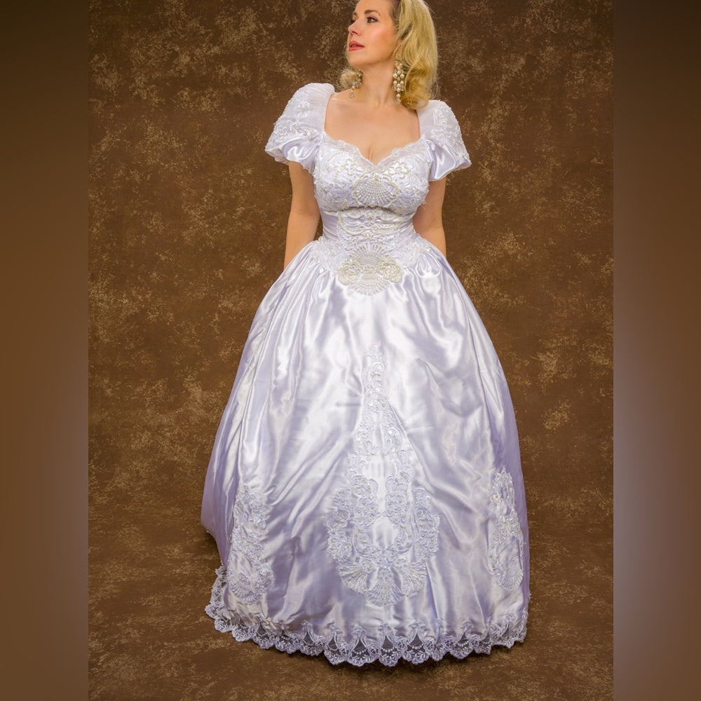 Wedding gown