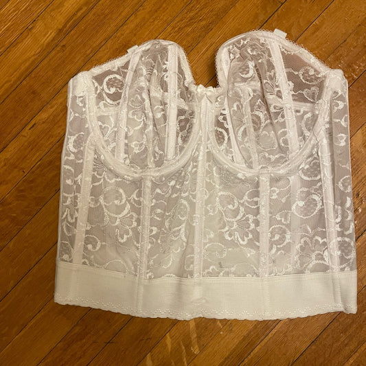 36D bustier