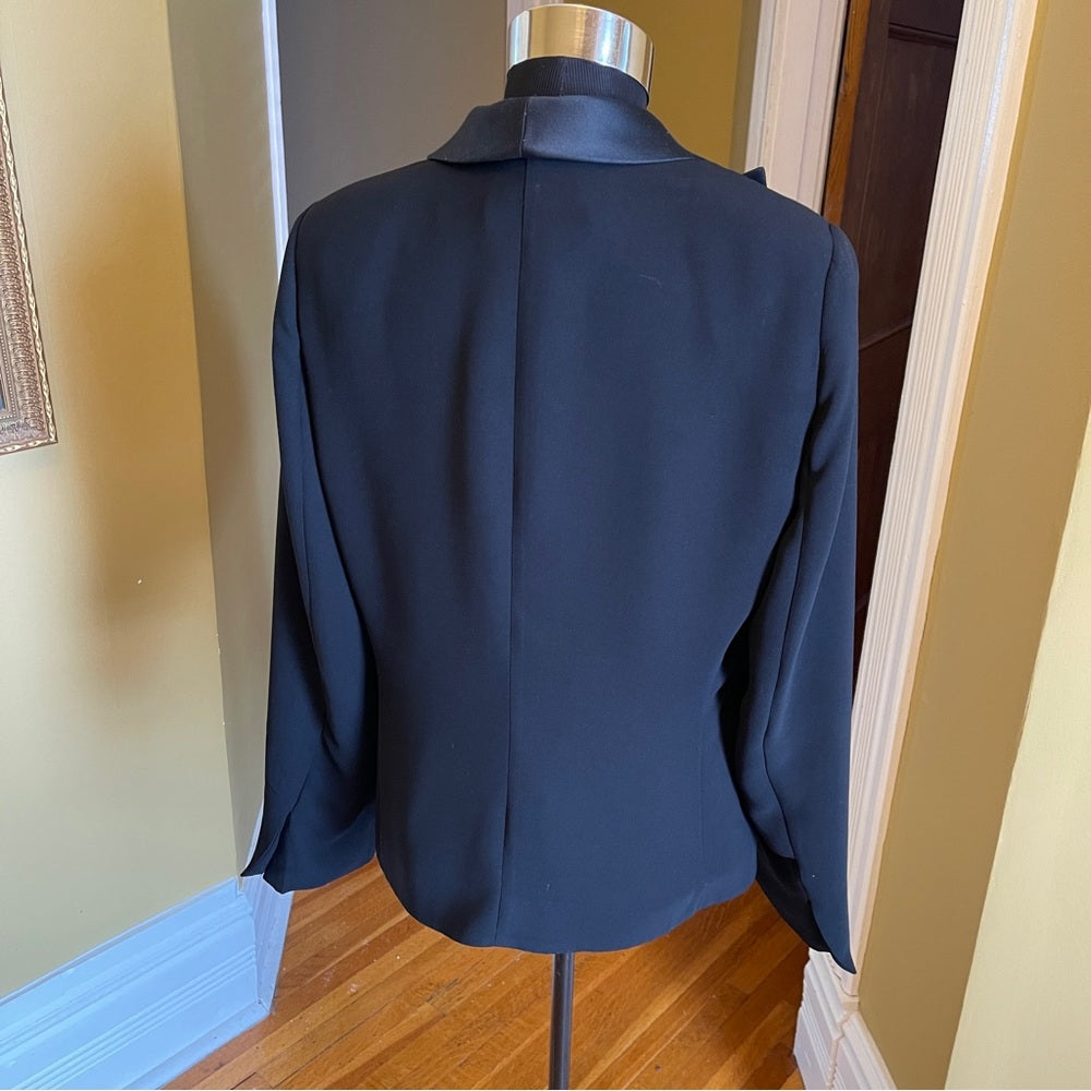 Tuxedo jacket