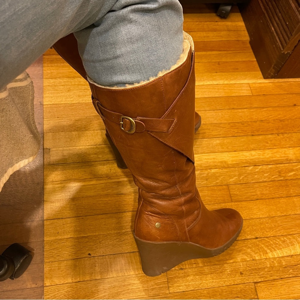 Ugg boots size 10