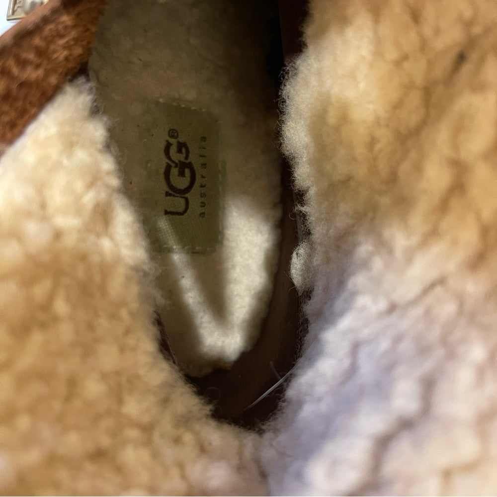 Ugg boots size 10