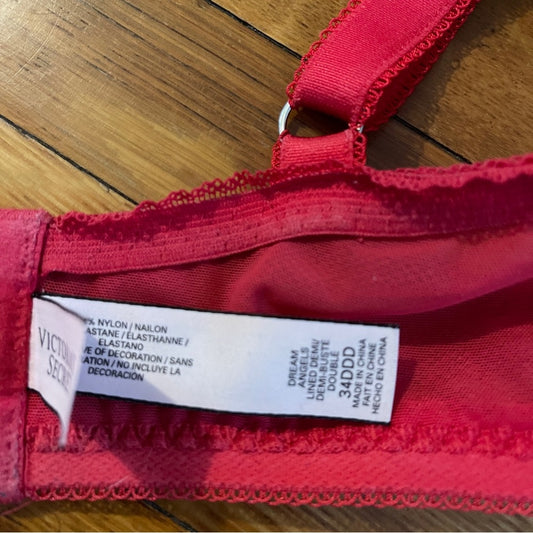 34DDD bra