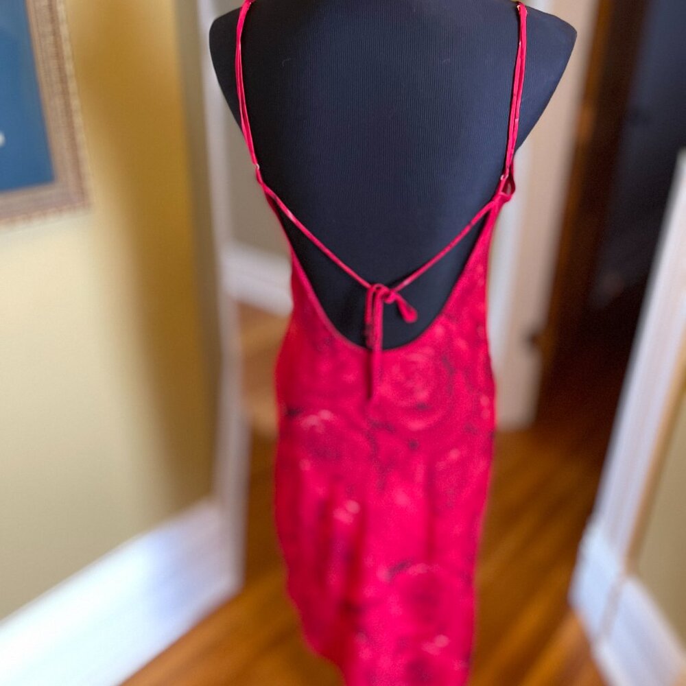 Red rose nightgown Large